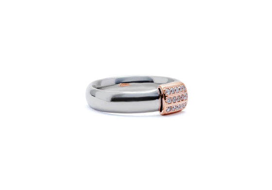 Jonc avec bague en or pavée de diamants