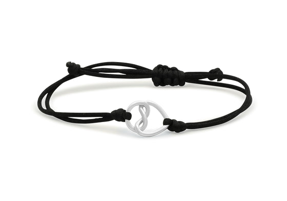 Le noeud de l'amour sur fil