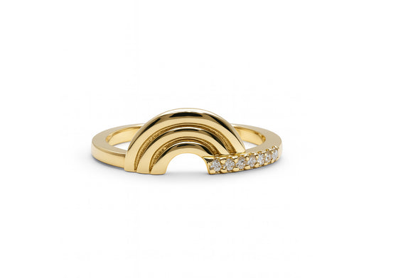 Bague arc-en-ciel et pavé de diamants