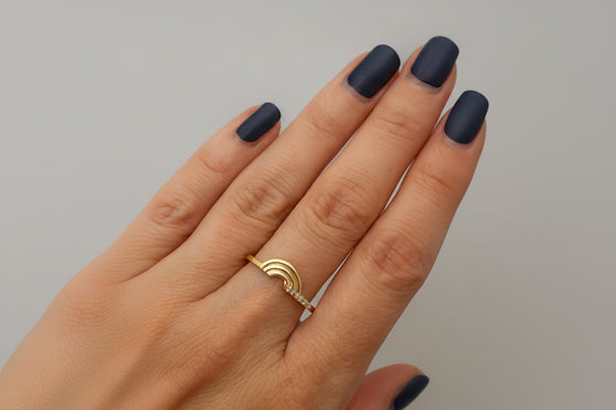 Bague arc-en-ciel et pavé de diamants