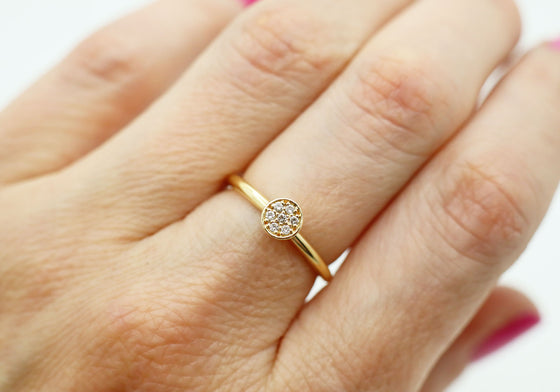 Solitaire avec pavé de diamants