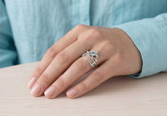 Bague Couronne et topazes