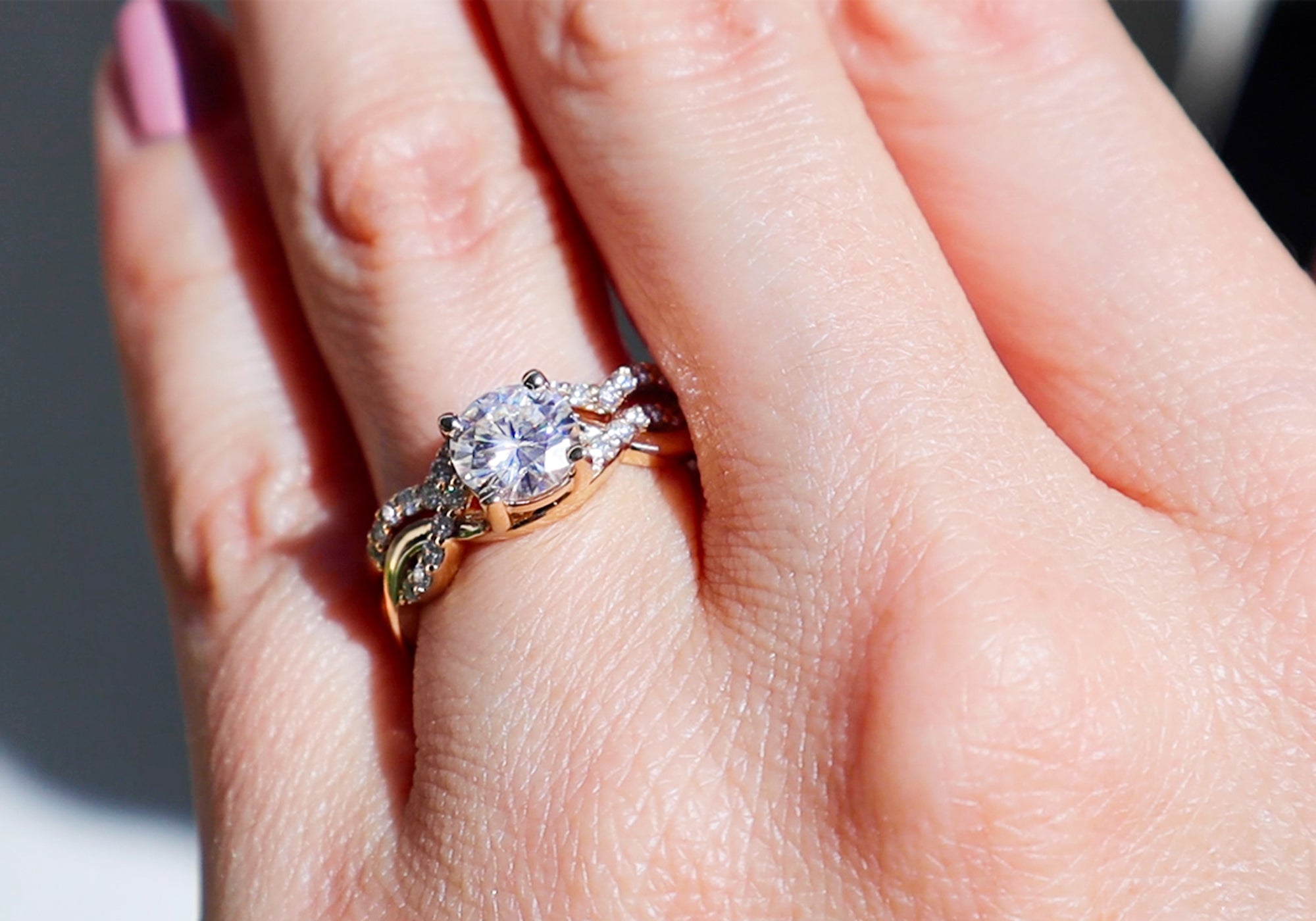 Alliance Bague Or Rose Et Diamant Bijouterie Bague De Fiancaille