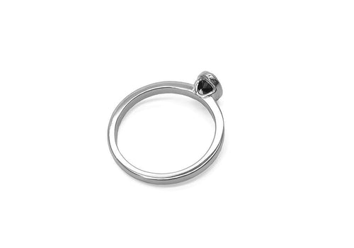 natural spinel ring on white gold top wait for me