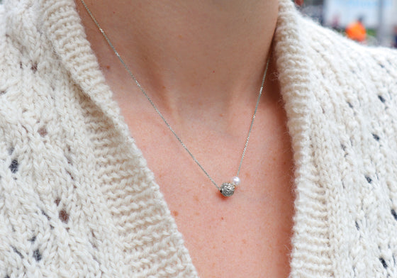 Balle de laine avec perle (Ag925)