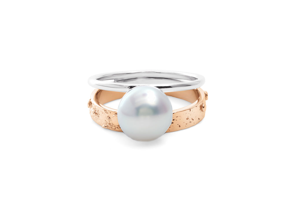 bague perle or rose double signature perle blanche