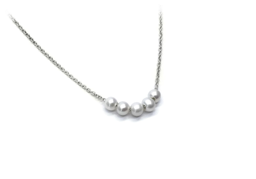 collier de 5 perles chaine or blanc 5 boules de neige