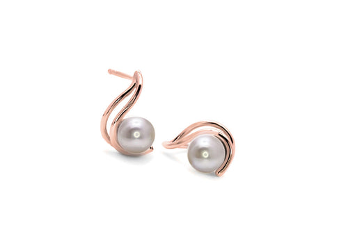 earrings with curved wires in pink gold with pink pearls