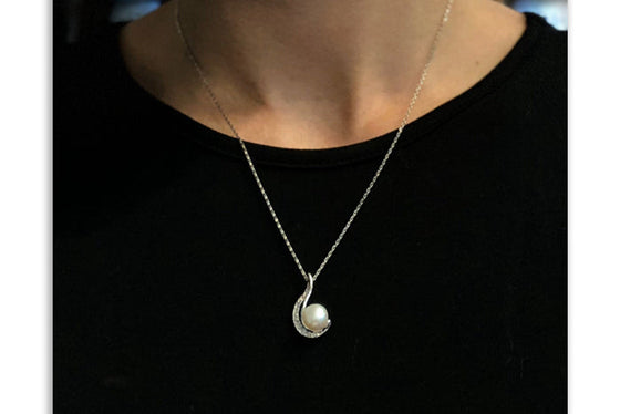 Le berceau blanc texturé